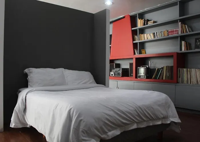 Lodge Red Loft Goldsmith Polanco Location Unmatched Città del Messico