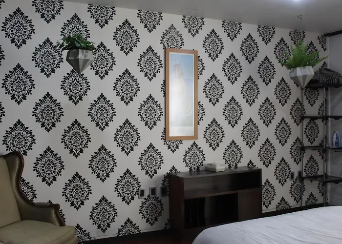 Red Loft Goldsmith Polanco Location Unmatched Lodge *