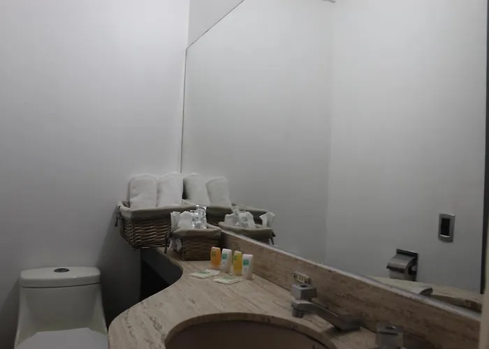 Lodge Red Loft Goldsmith Polanco Location Unmatched Città del Messico